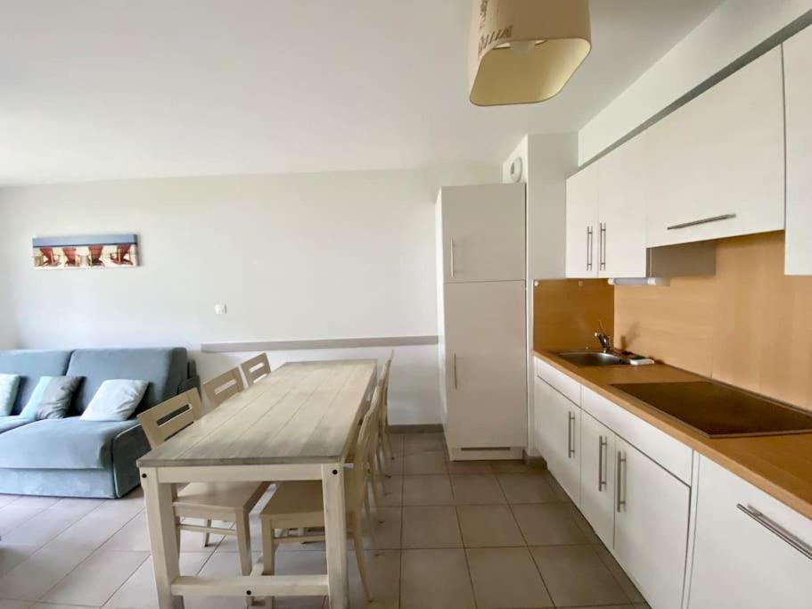 Les Planches , Bel Appartement En Bord De Mer Bénodet Esterno foto